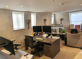 Self Contained Office Floor to Let, 902 sq m (84 sq m), Second Floor, 125 Gloucester Road, South Kensington, London SW7