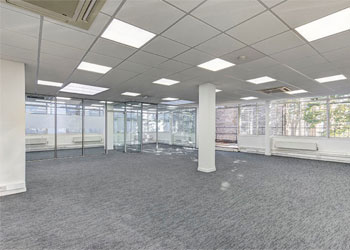 >Self Contained Offices to Let, 6,152 sq ft (572 sq m), 140-142 Kensington Church Street, London, W8